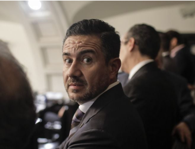 Miguel Ángel Yunes Márquez retira su solicitud de afiliación a Morena