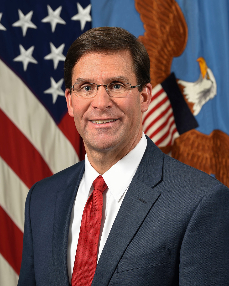 México debe fortalecer la seguridad en la frontera: Mark T. Esper