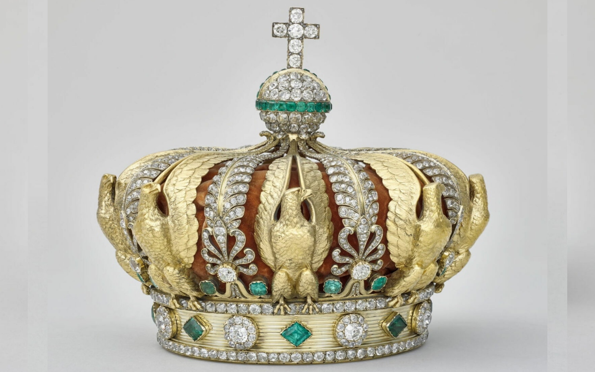 El Louvre confirma que podrá restaurar por completo la corona de la emperatriz Eugenia tras el robo