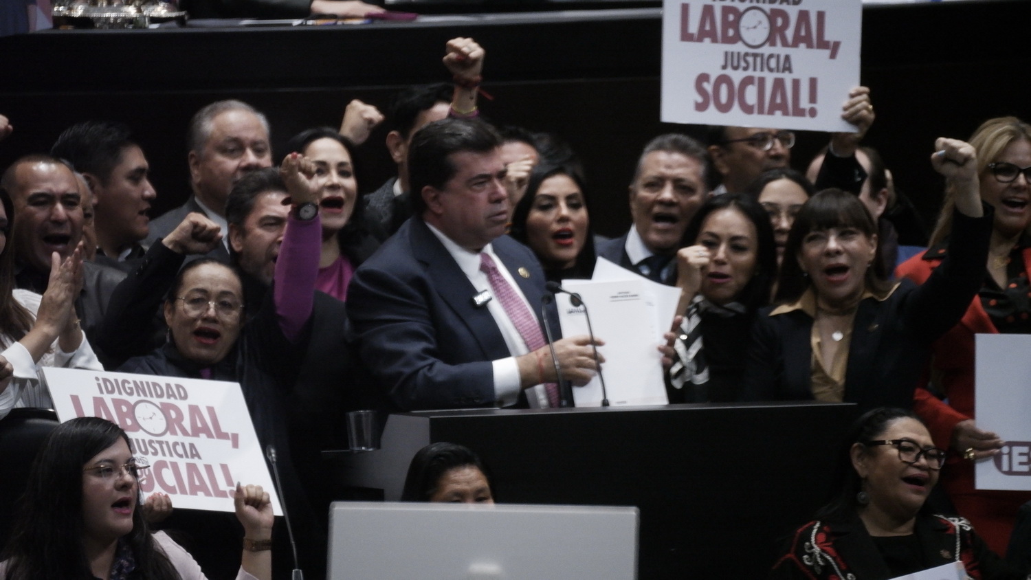 No habrá «terapia de choque»: Así se aplicará la jornada de 40 horas en empresas