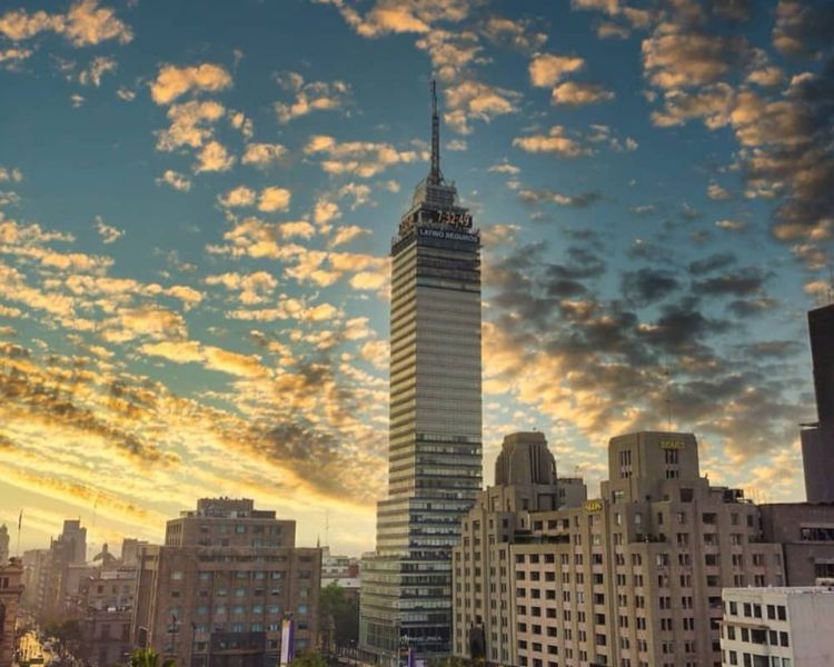 ¿Por qué la Catedral se hunde y la Torre Latino no? Aquí te contamos